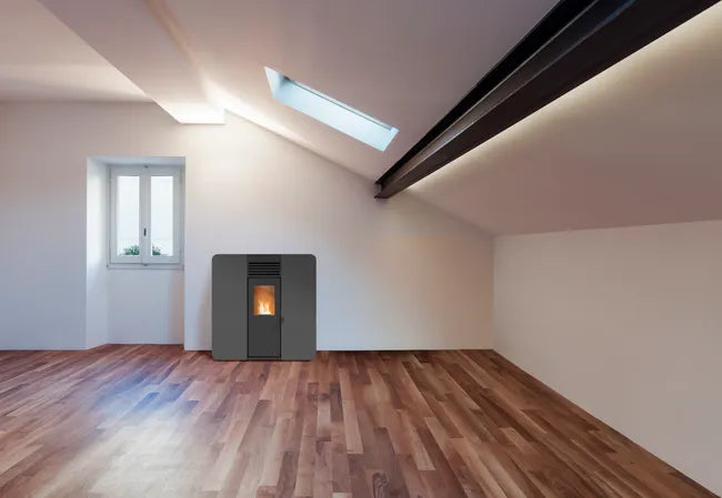 Estufa de pellet canalizable REDPOD First Advance Slim 8 kW negra